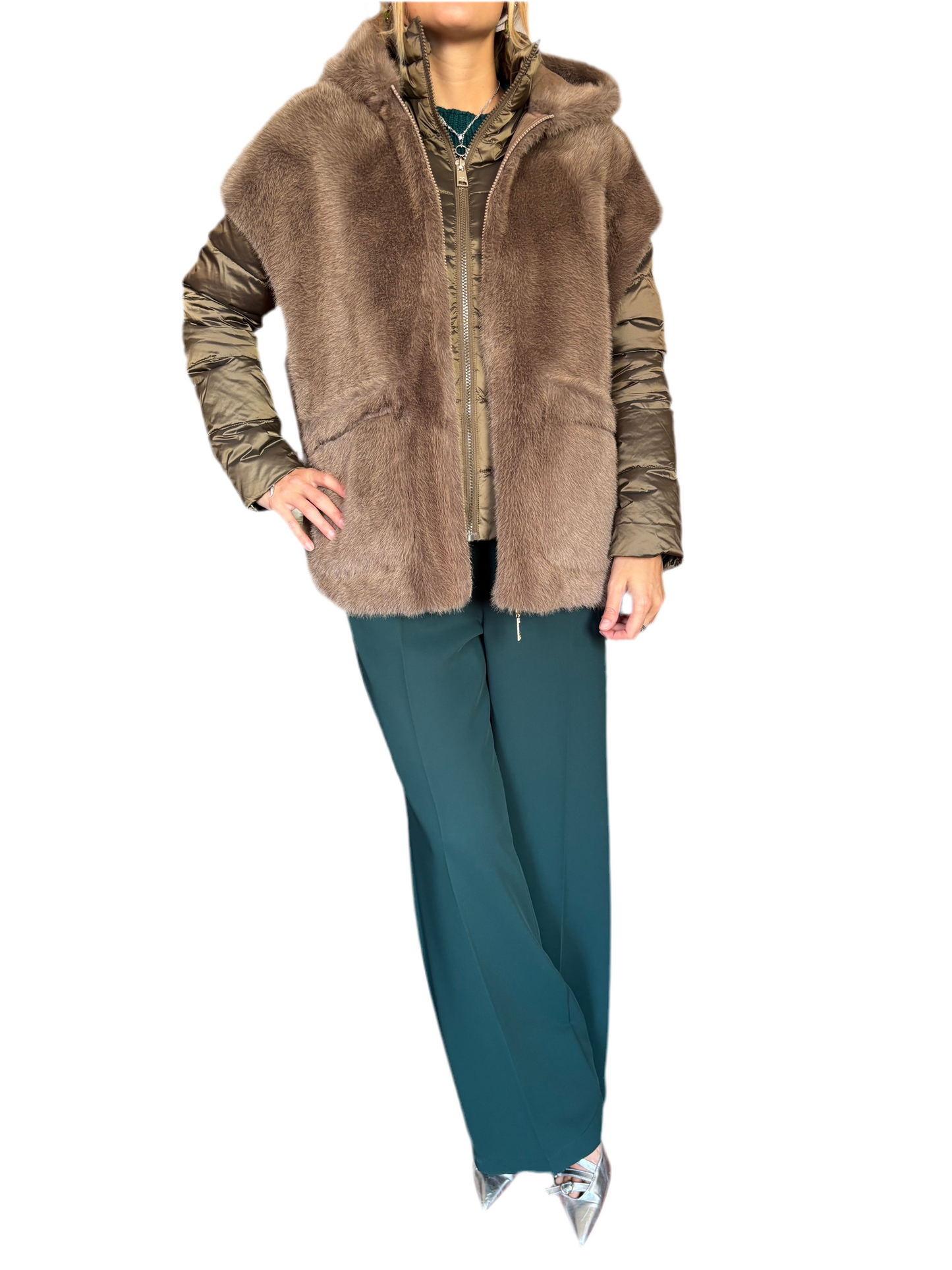 Piumino con eco pelliccia double face